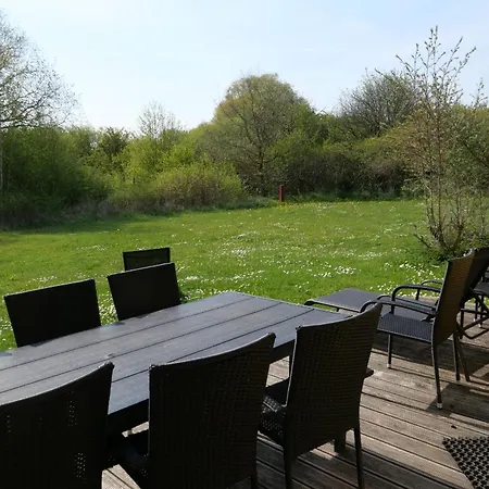 Vital 4 Inklusive Waeschepaket Und Urlaubsschutz * Großenbrode